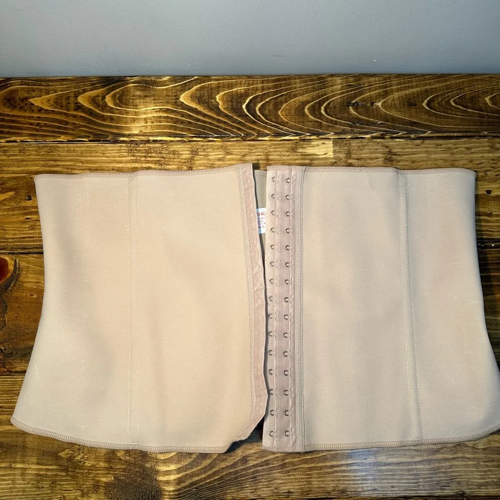 Squeem magical lingerie Shapewear 4X - Picture 4 of 7